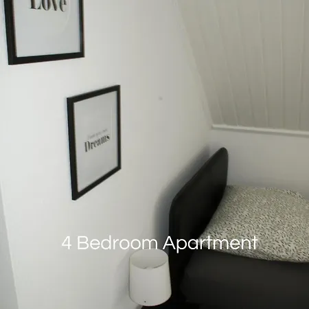 Cozy In Bedburg-hau Apartment *